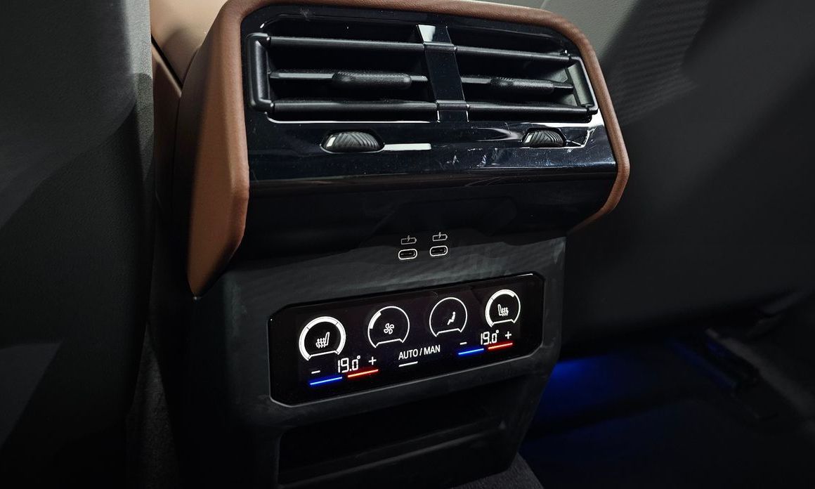 BMW 5-Series 2025