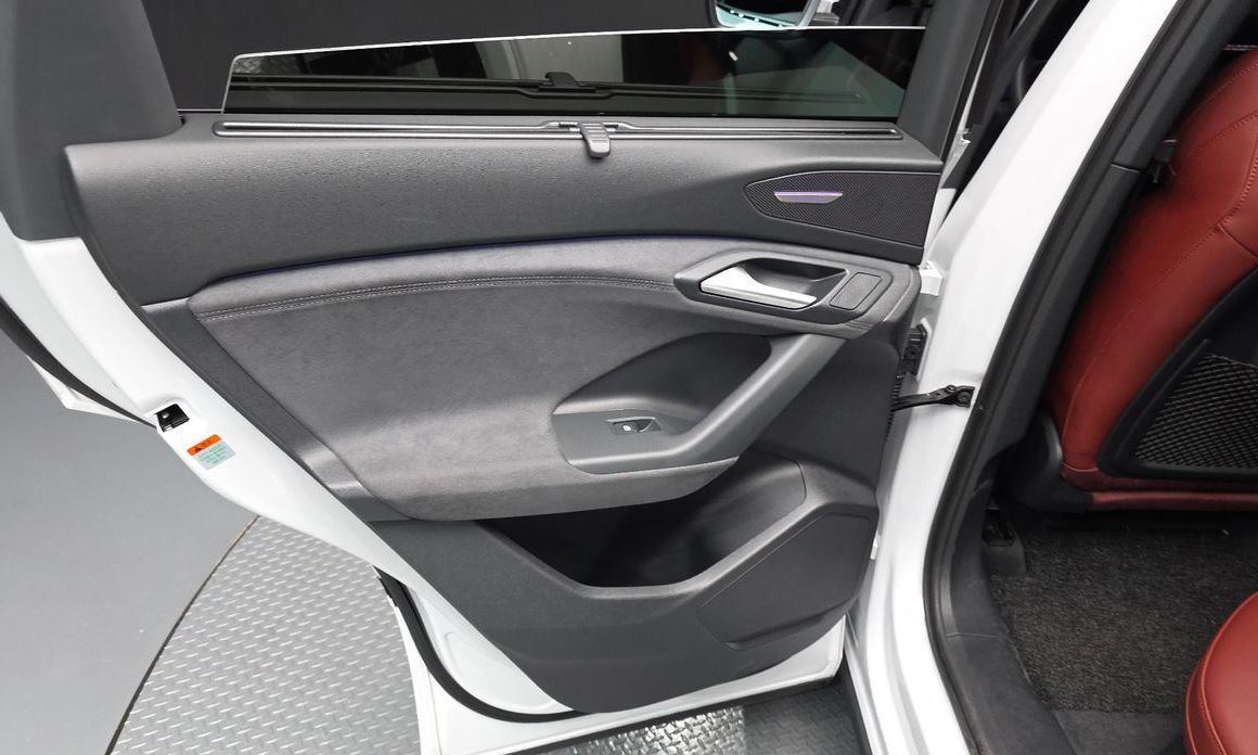 Audi SQ6 e-tron 2025