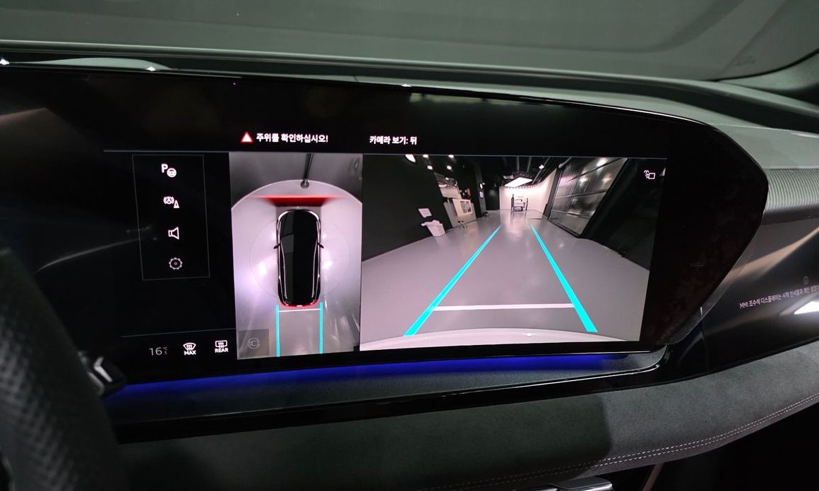Audi SQ6 e-tron 2025