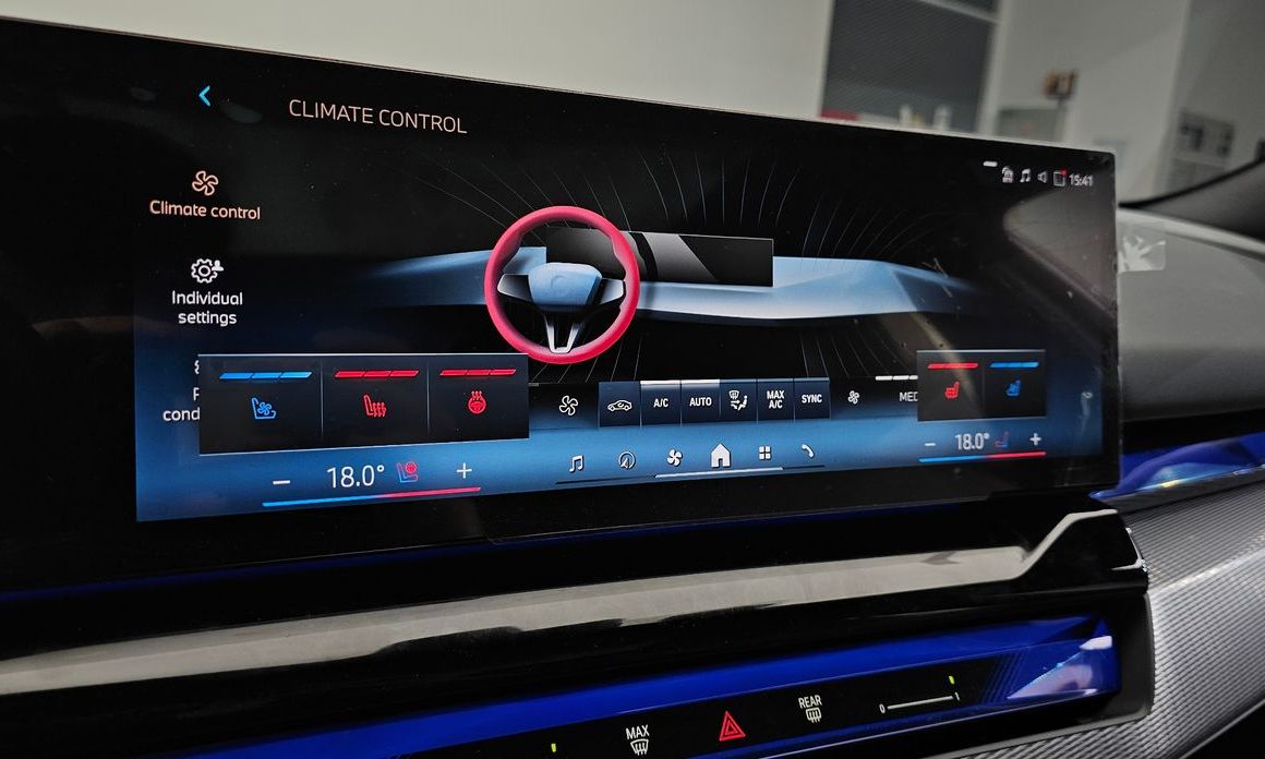 BMW 5-Series 2025