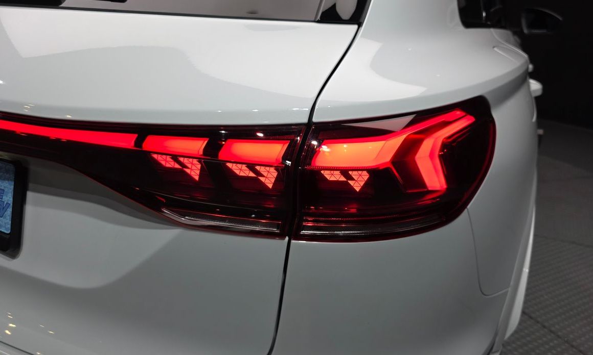 Audi SQ6 e-tron 2025