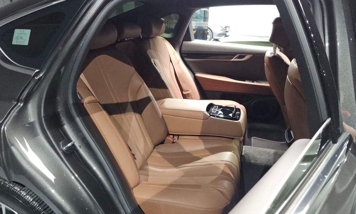 Genesis G80 2023