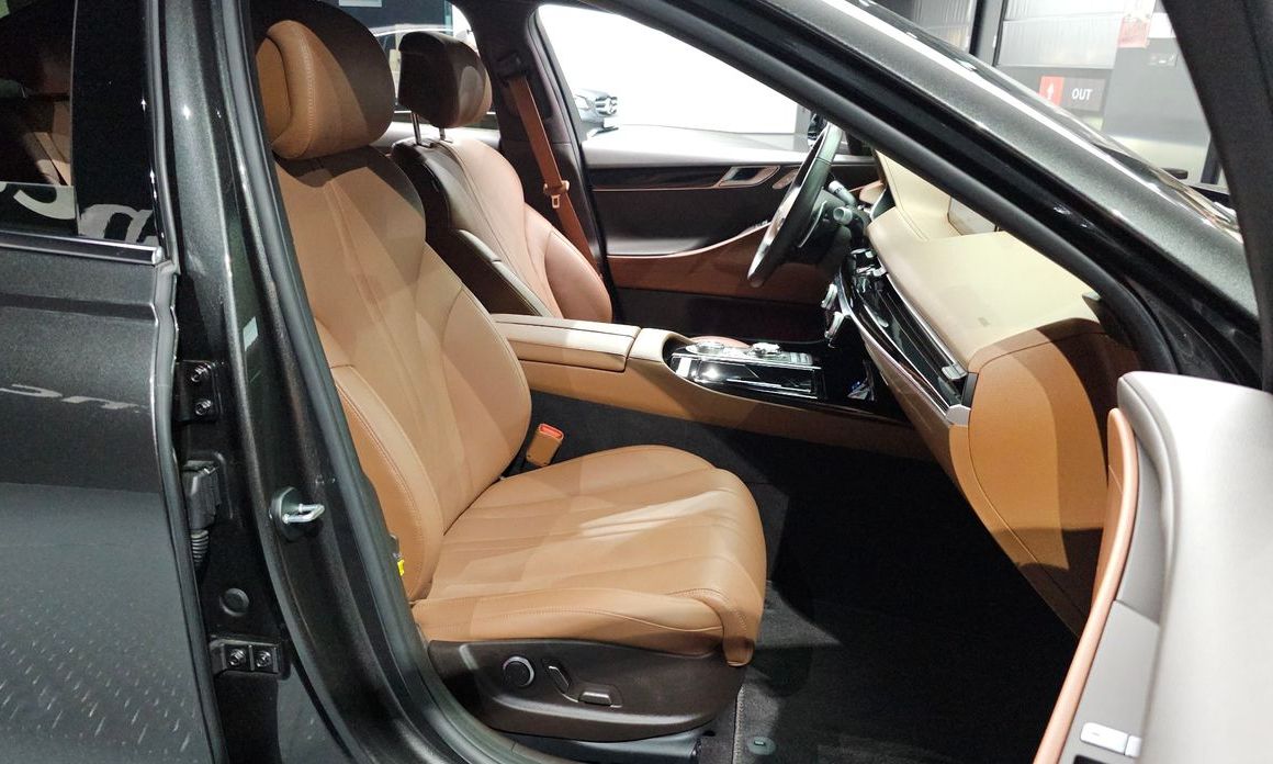 Genesis G80 2023