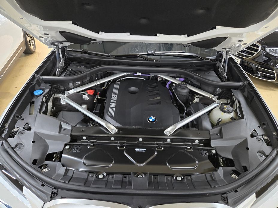 BMW X7 2024
