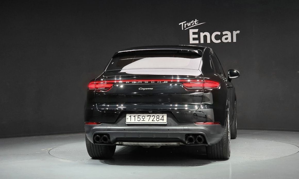 Porsche Cayenne 2023