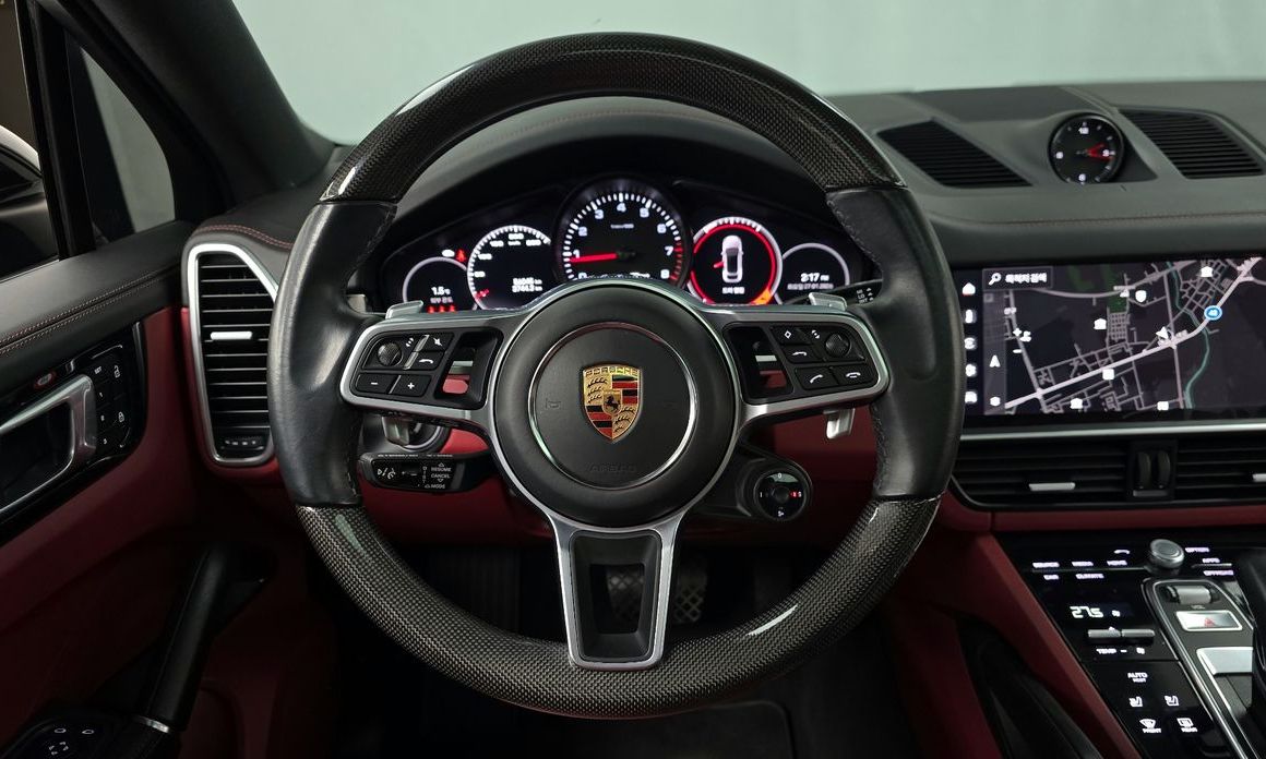 Porsche Cayenne 2022