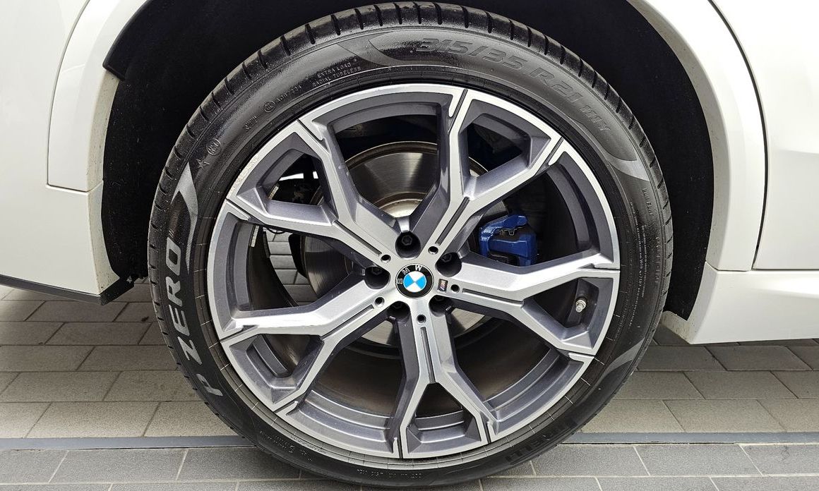 BMW X5 2024