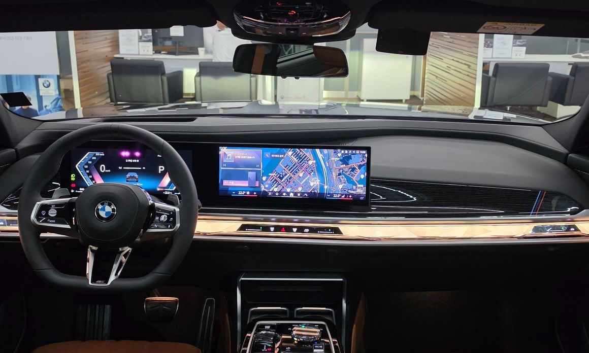 BMW 7-Series 2025