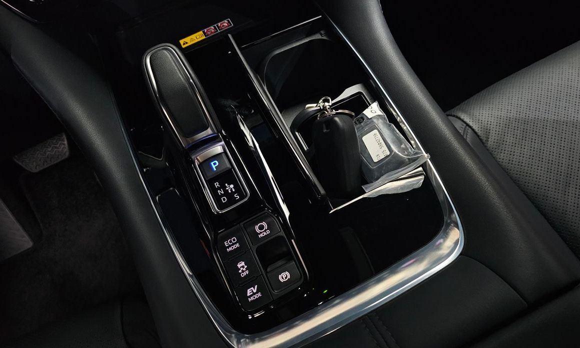 Toyota Alphard 2025