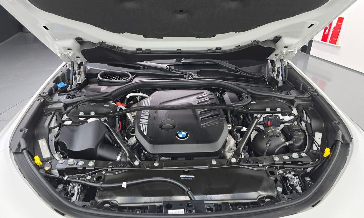 BMW 7-Series 2024
