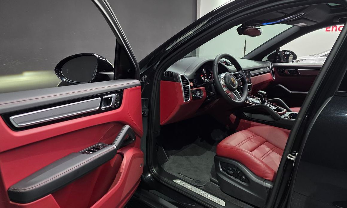 Porsche Cayenne 2023