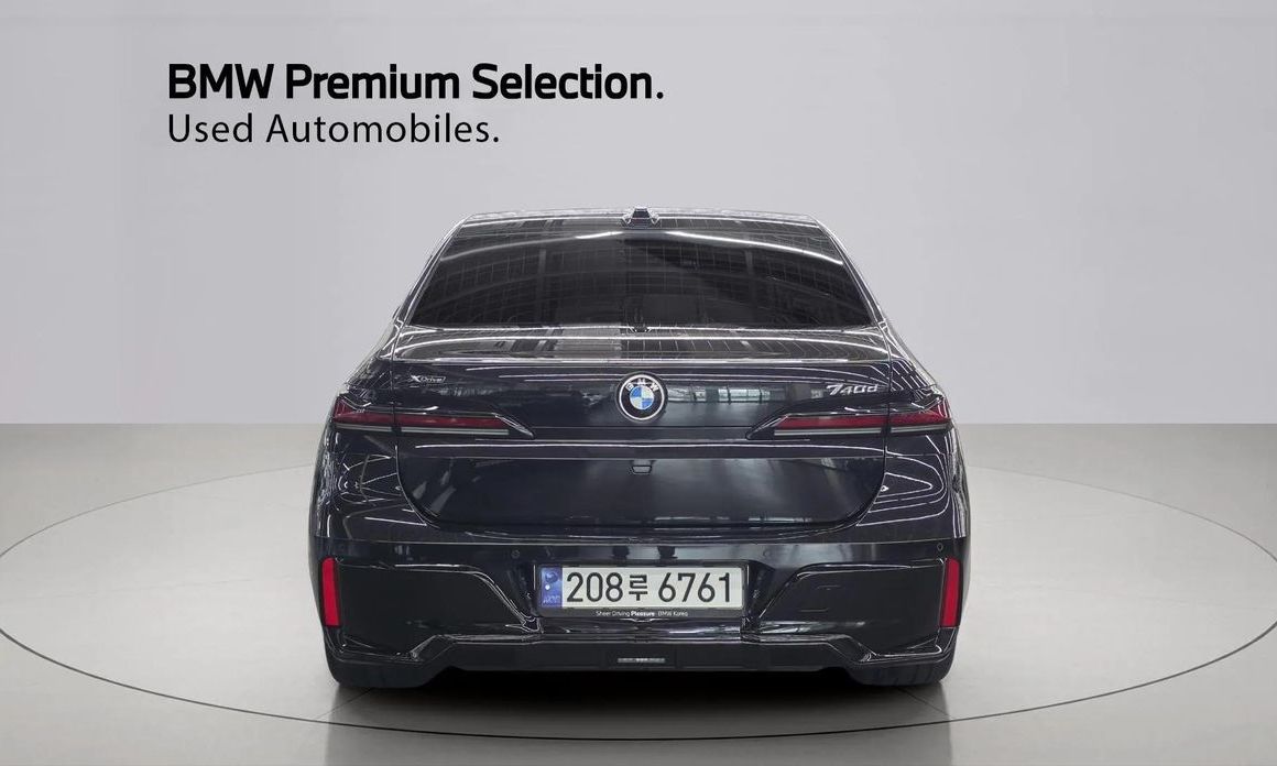 BMW 7-Series 2025