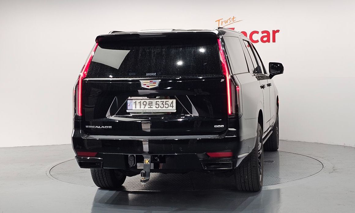 Cadillac Escalade 2023