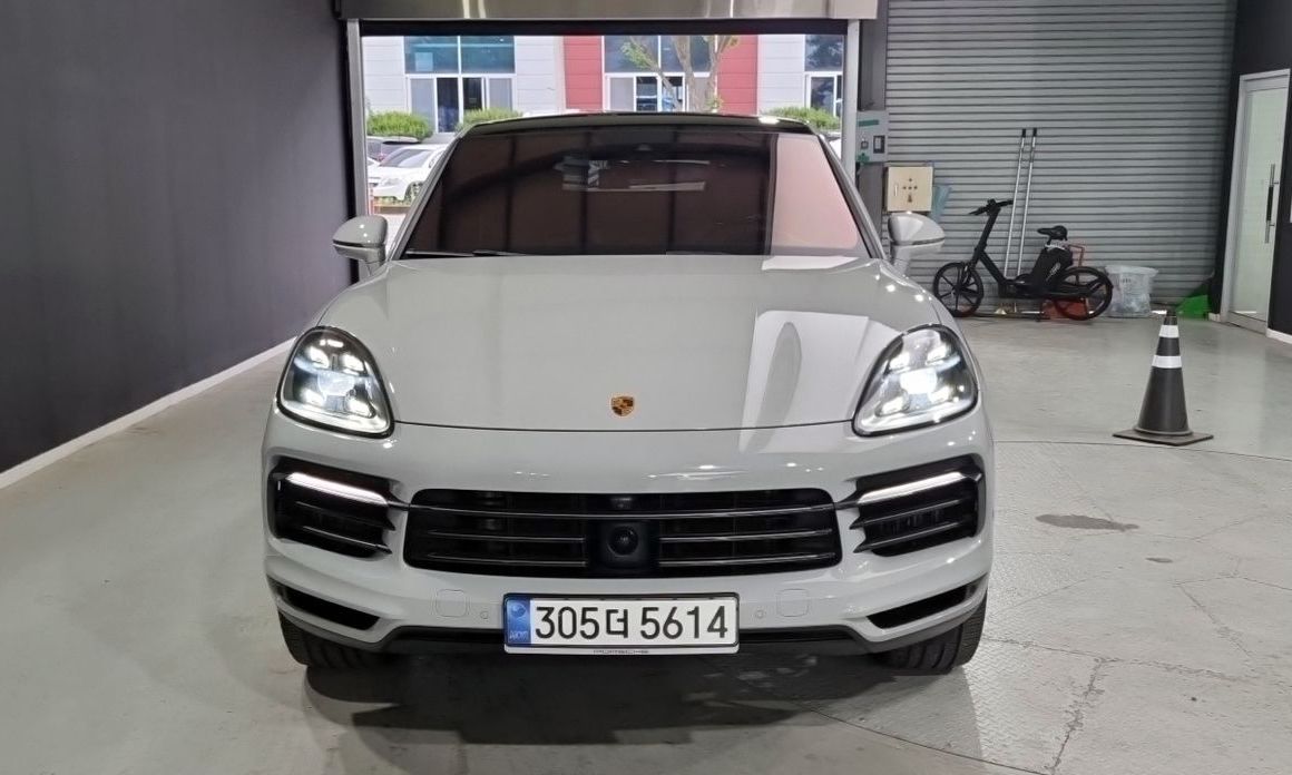 Porsche Cayenne 2023
