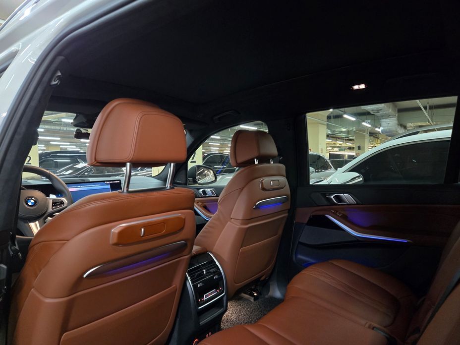 BMW X7 2024