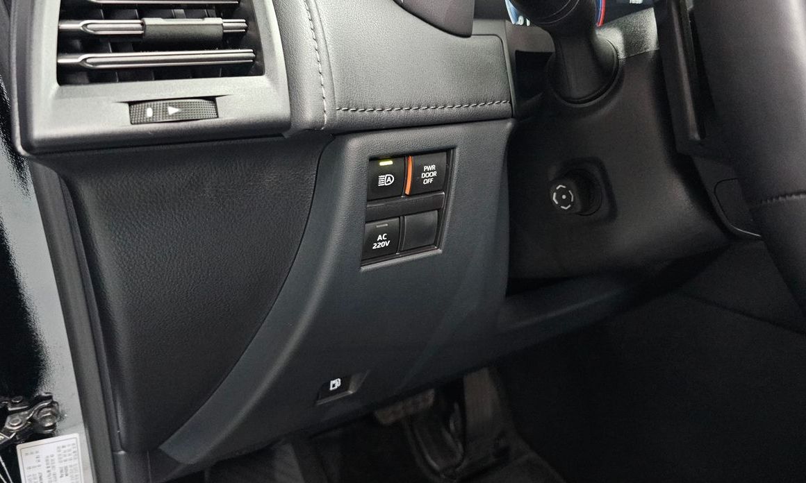Toyota Alphard 2025