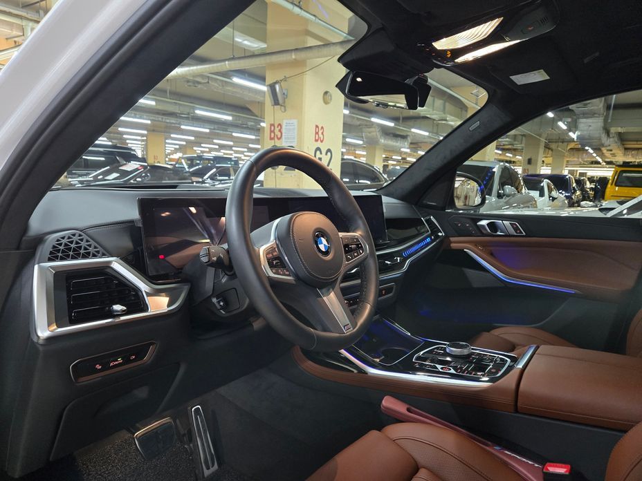 BMW X7 2024