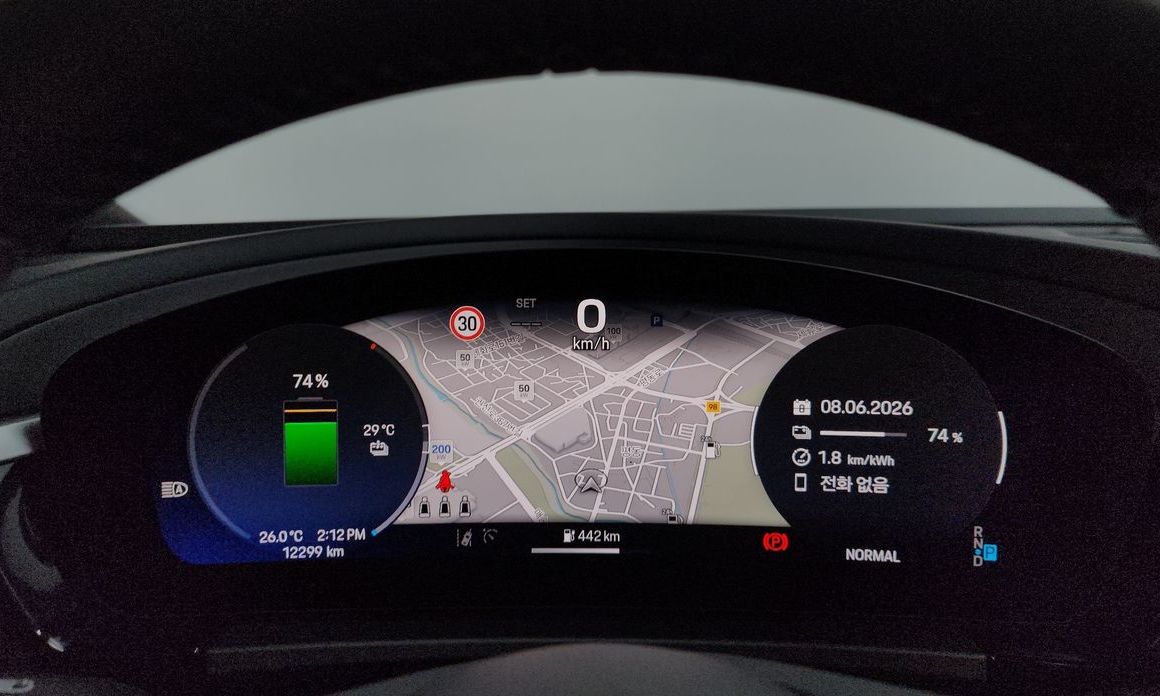 Porsche Macan 2025