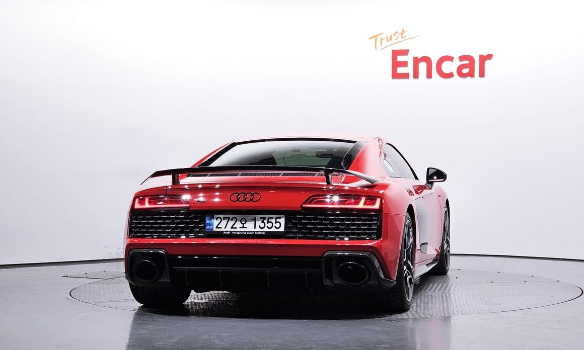 Audi R8 2021