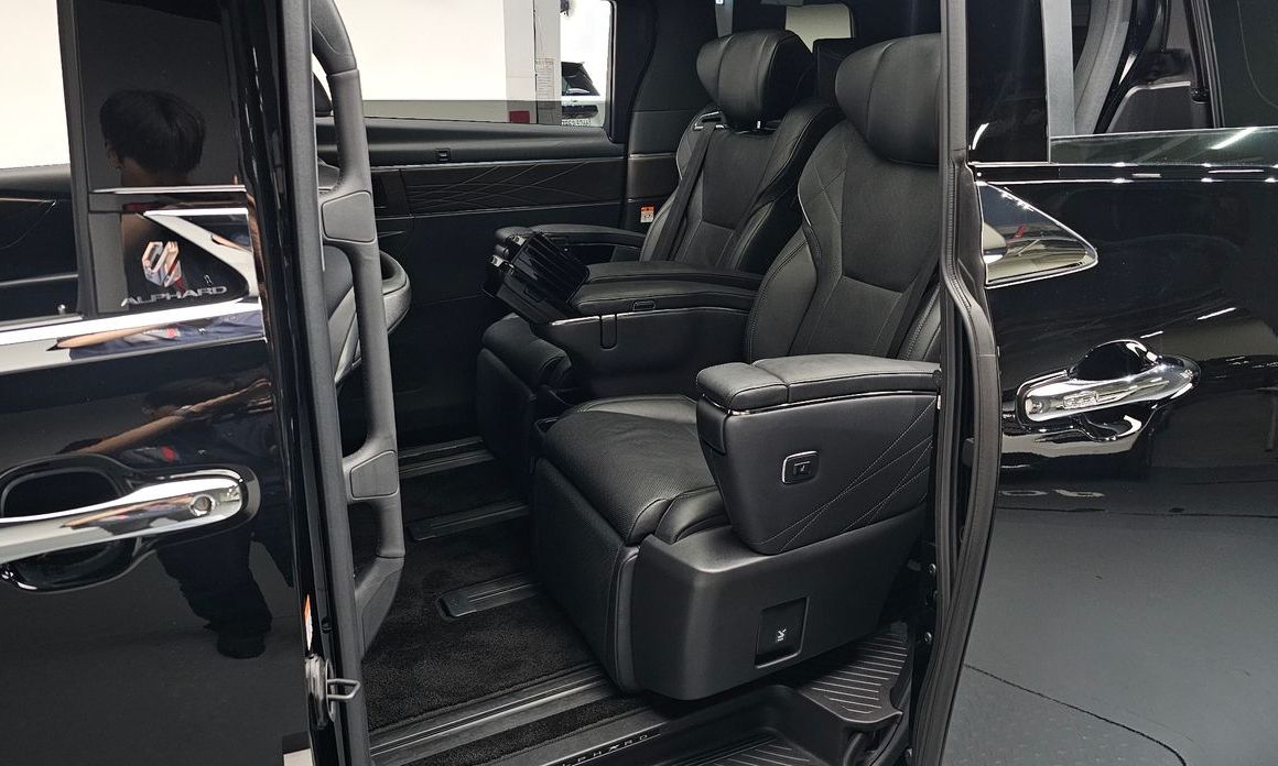 Toyota Alphard 2025