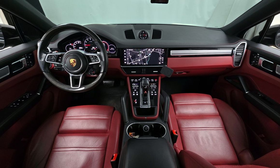 Porsche Cayenne 2022