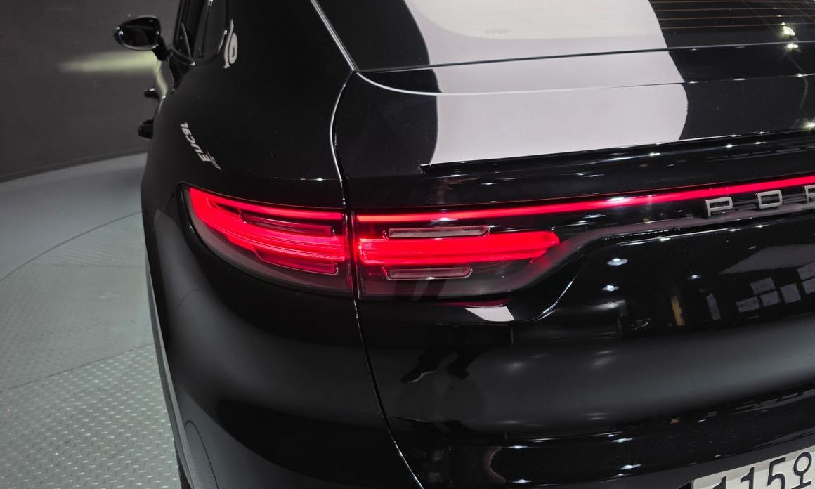 Porsche Cayenne 2023