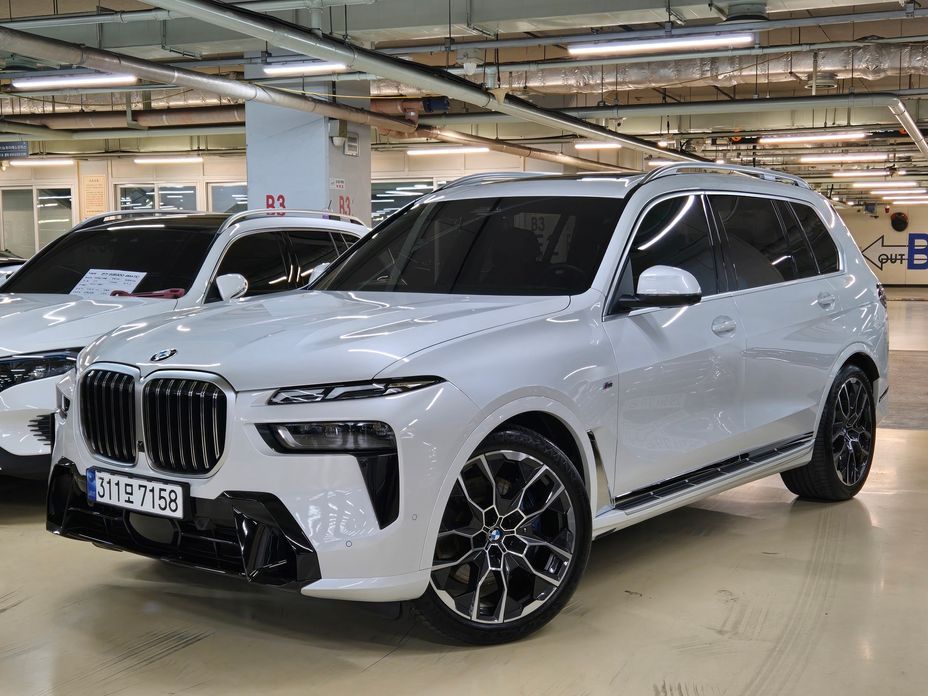 BMW X7 2024