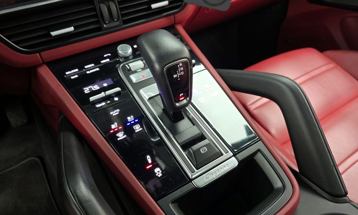 Porsche Cayenne 2022