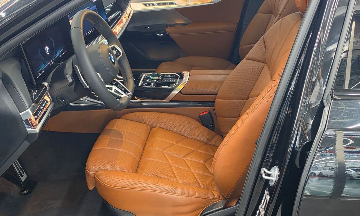 BMW 7-Series 2025