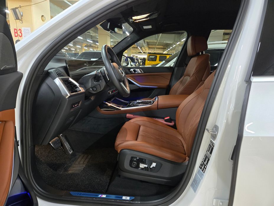 BMW X7 2024