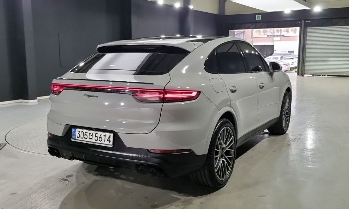 Porsche Cayenne 2023