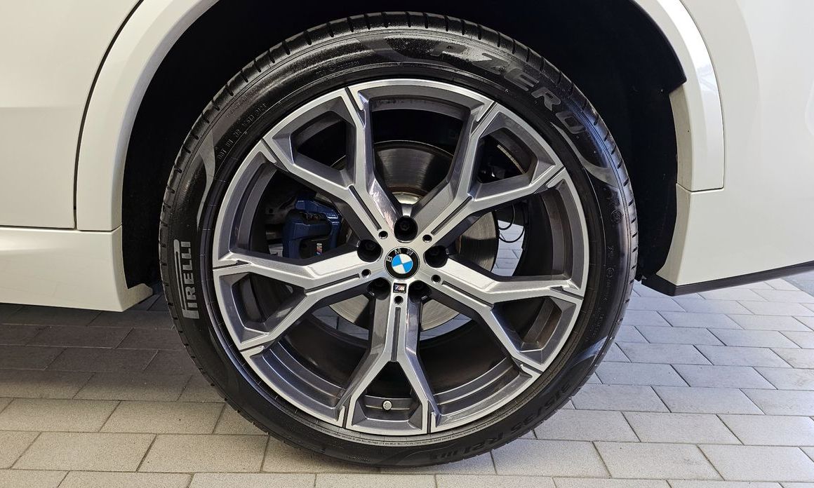 BMW X5 2024