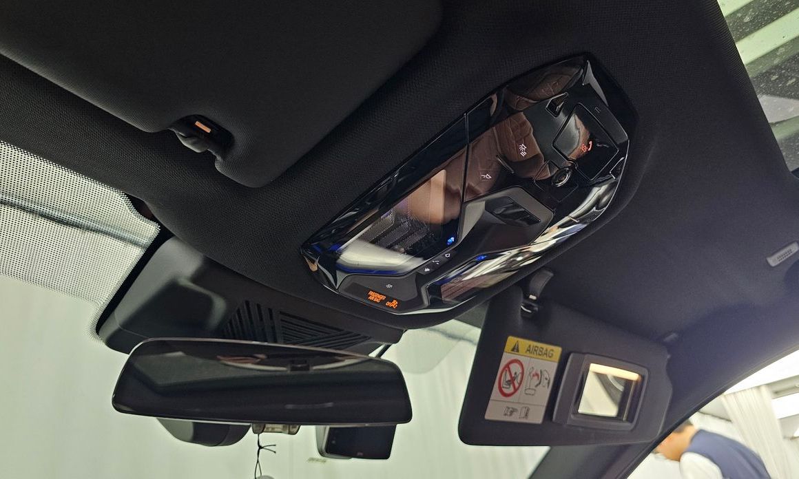 BMW 5-Series 2024