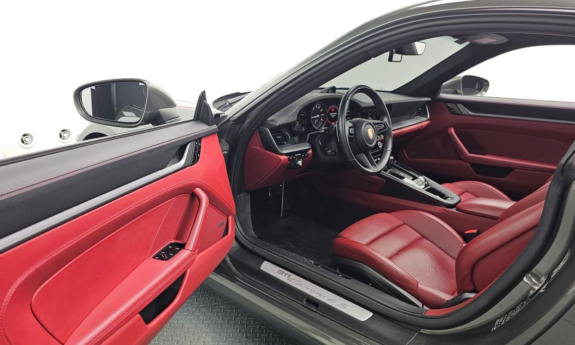 Porsche 911 2020