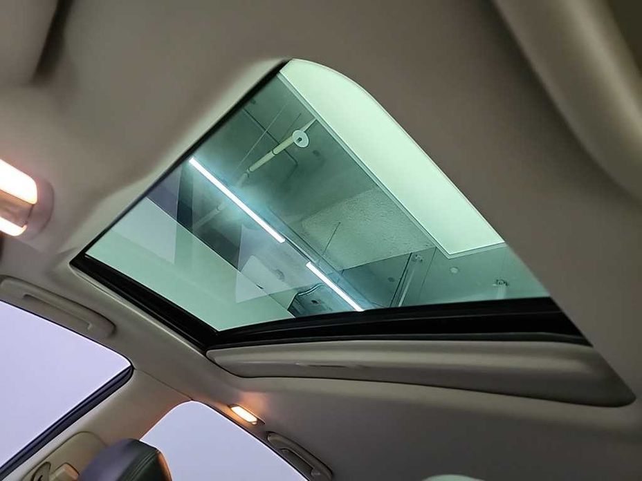 Infiniti G 2011