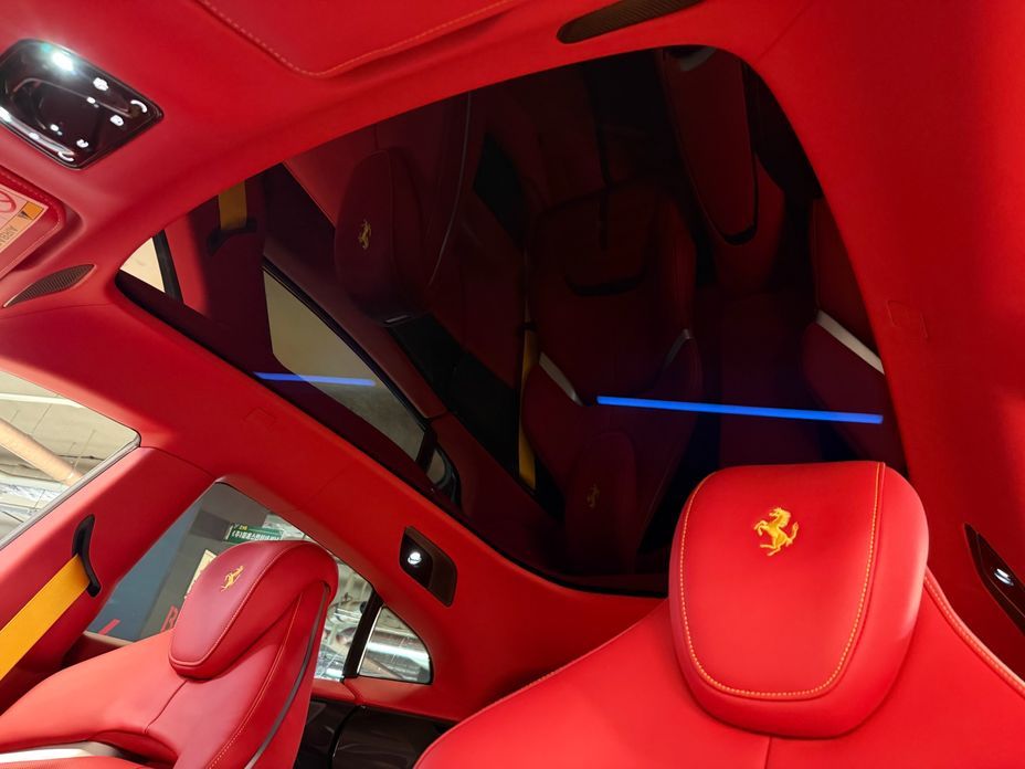 Ferrari Purosangue 2025
