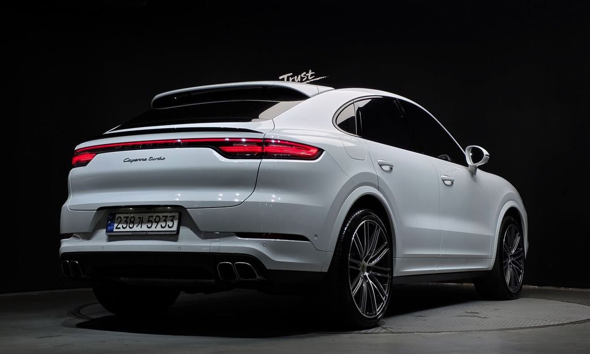 Porsche Cayenne 2023