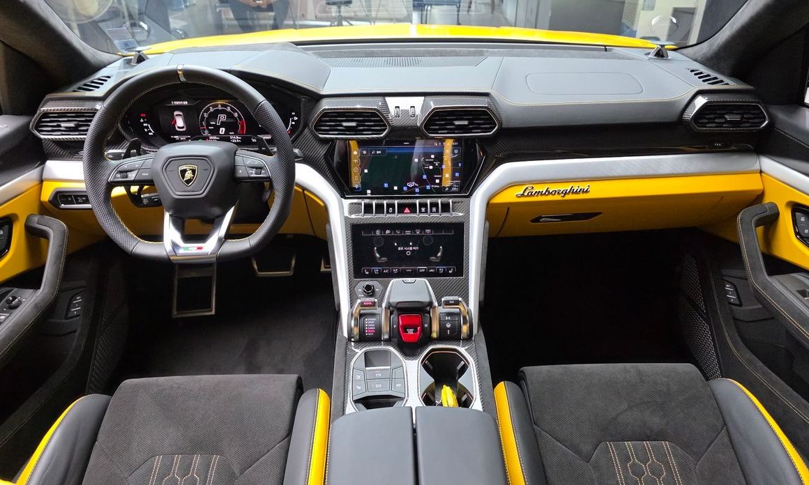 Lamborghini Urus 2023
