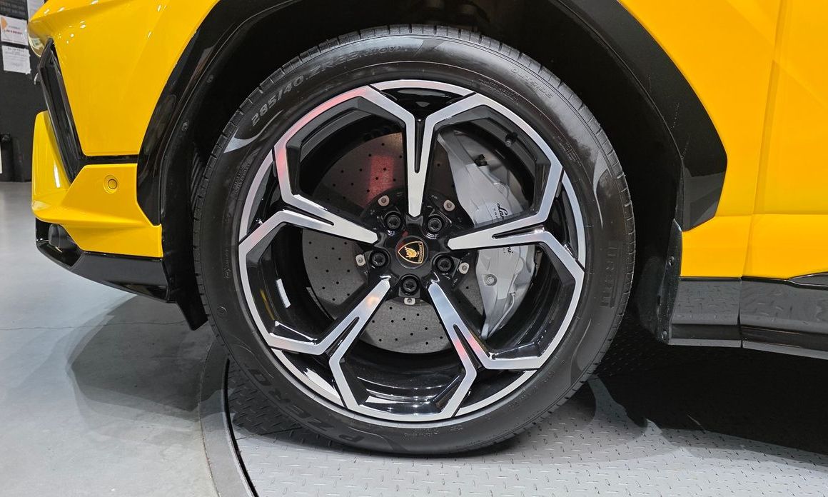 Lamborghini Urus 2023