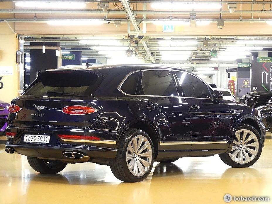 Bentley Bentayga 2022
