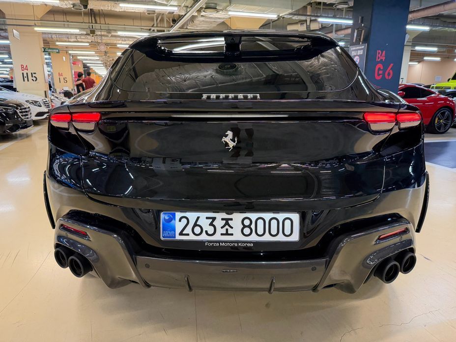 Ferrari Purosangue 2025