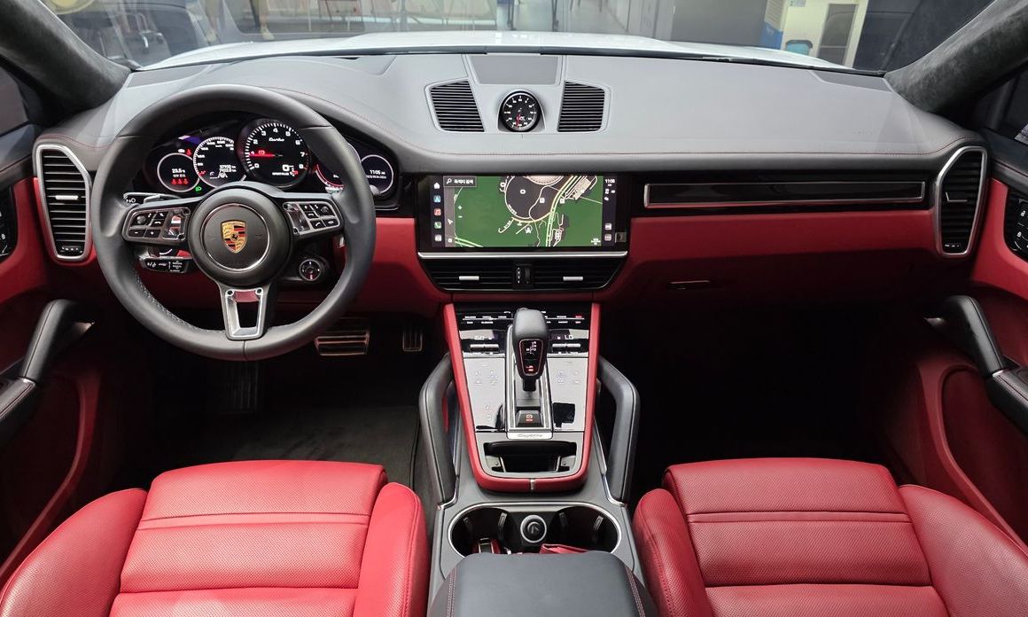 Porsche Cayenne 2023