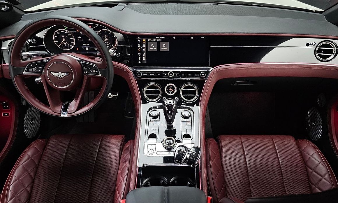 Bentley Continental 2020