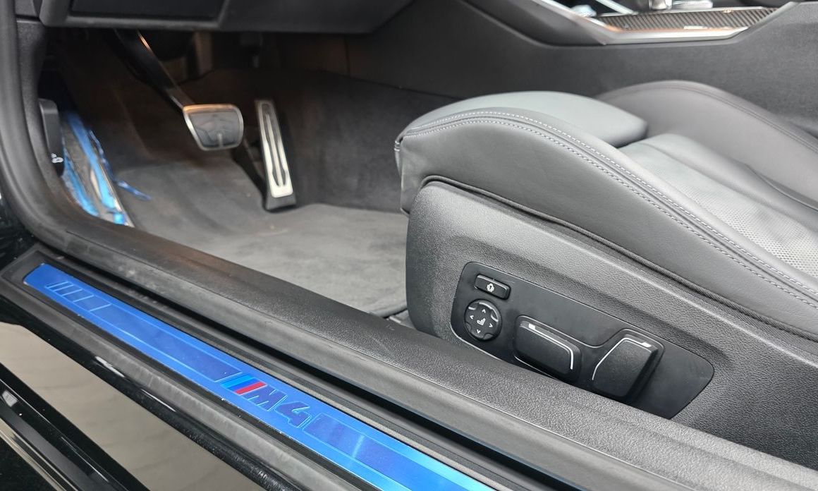 BMW M4 2025