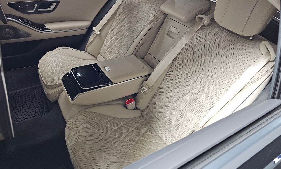Mercedes-Benz S-Class 2025