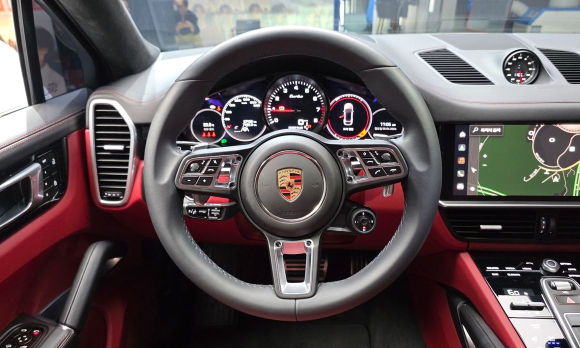Porsche Cayenne 2023
