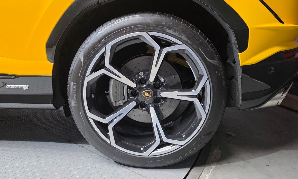 Lamborghini Urus 2023