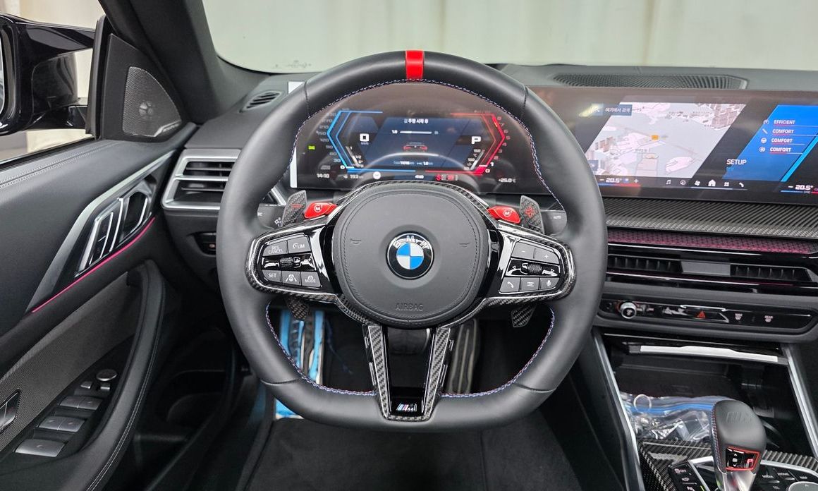BMW M4 2025