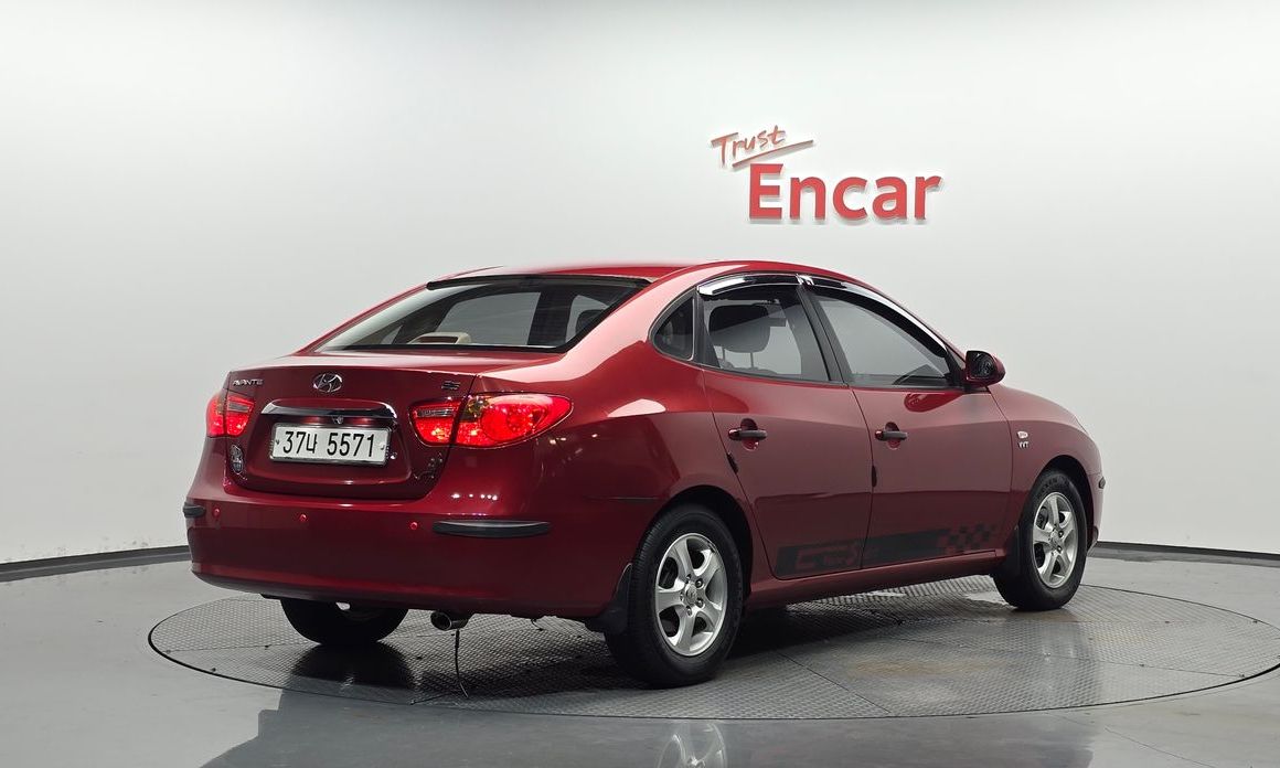 Hyundai AVANTE 2010