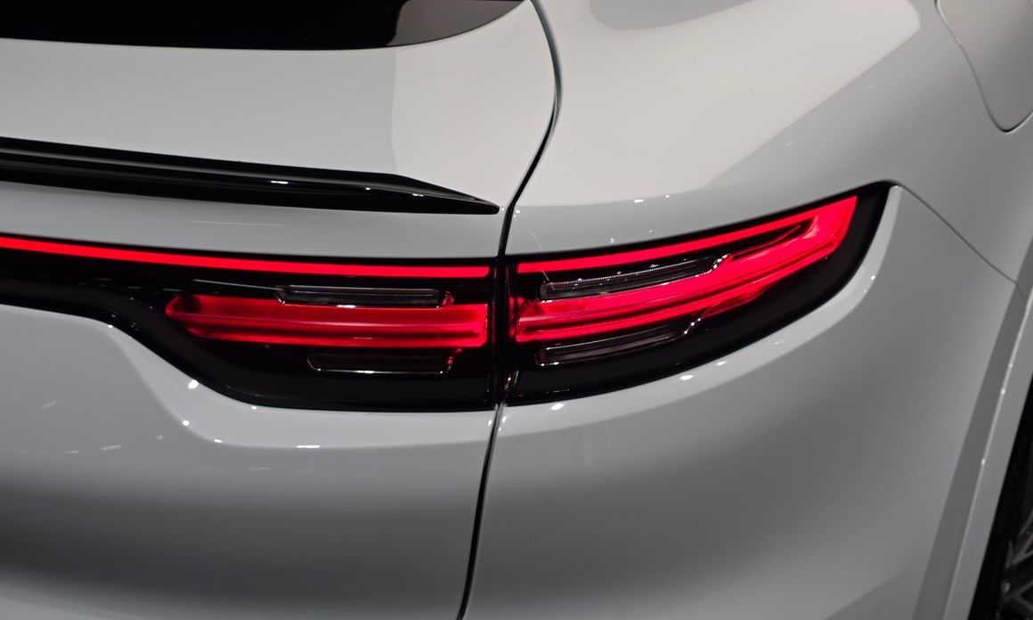 Porsche Cayenne 2023